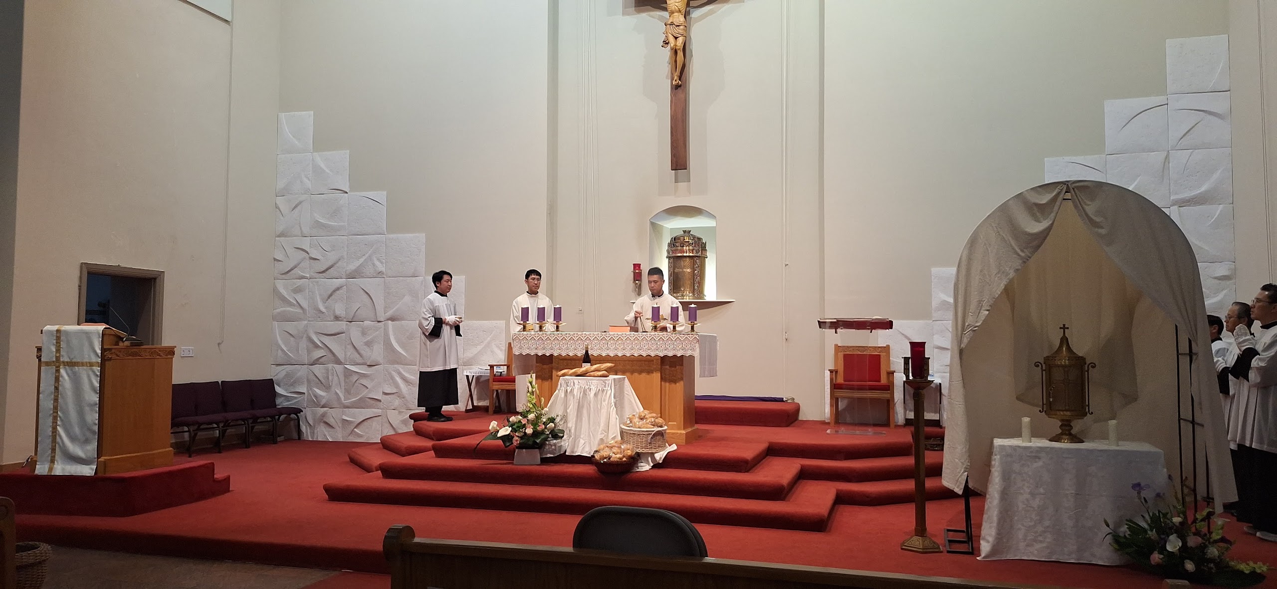 2026 성삼일 전례: 성목요일 저녁(주님만찬),  성금요일(주님수난), 성토요일(부활성야), 부활절 